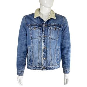 Aeropostale Men’s Naturally Distressed Sherpa Lined Denim Jacket